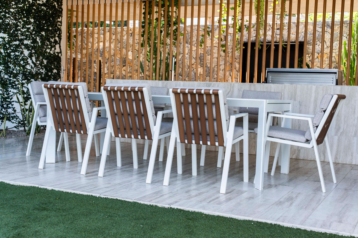 Morocco Outdoor Extension Table in White with Aruba Dining Chairs